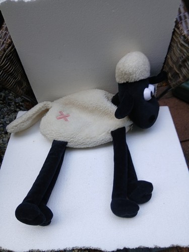 Shaun the sheep pyjama - the,