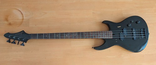 Aria pro vanguard series - ii vanguard,