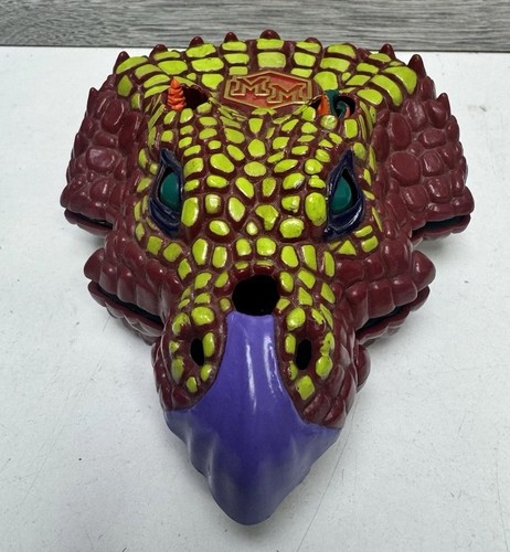 Mighty max blows dino lab - dino,