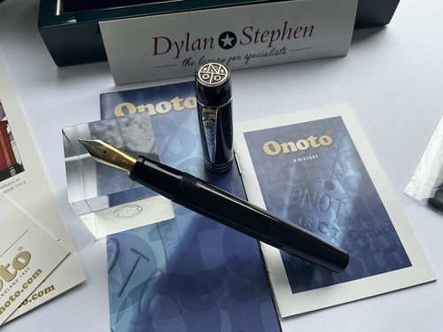 Onoto magna classic black - black, and
