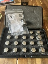 Genuine Jaguar E Pace & I Pace Locking Wheel Nut Set T4 AND 16 Wheel  NUTS