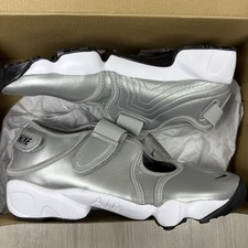 Nike Air Rift Leather Trainers