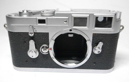Leica body on - leica,