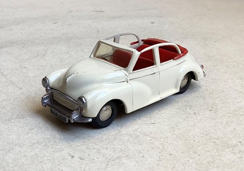 Models 42 scale white - -,