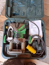 Hitachi Variable Speed Workshop Router and Kitbox, 