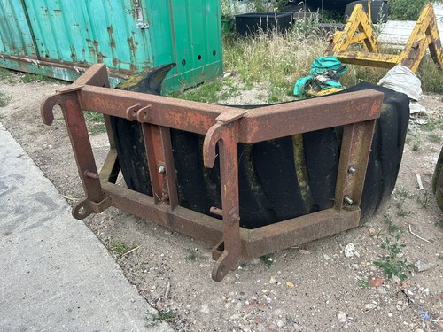 Tractor mounted yard scraper - mounted,