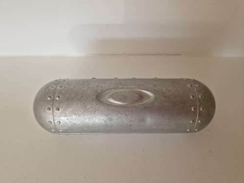 Oakley large metal vault - oakley,
