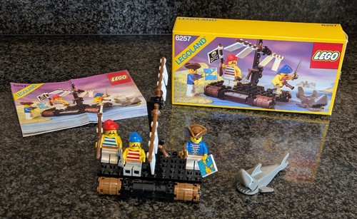 Lego pirates castaway raft - lego,