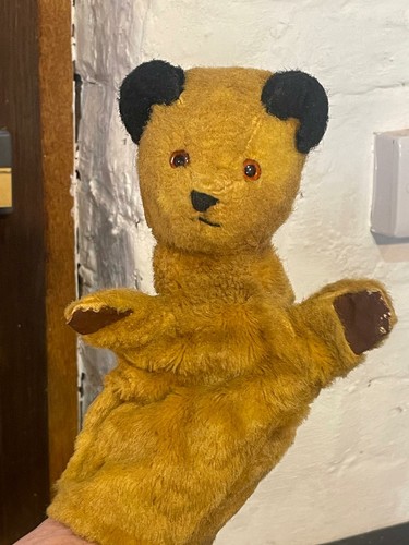 Sooty hand puppet - hand,