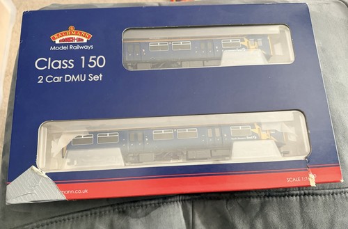 Bachmann class 150 - dmu, first