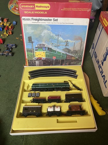 Hornby 651 freightmaster - hornby, rs.