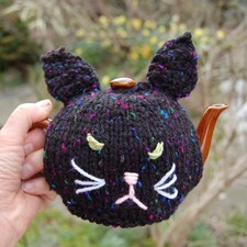 hand knitted or crochet tea