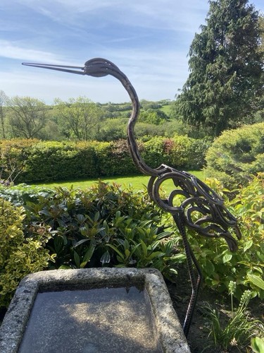 Horseshoe heron sculpture - horseshoe,