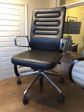 Vitra AC4 Meeting Chair by