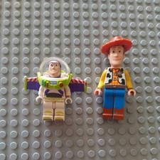 LEGO Disney Pixar Woody and Buzz Light Year Minifigures