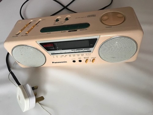 Vintage panasonic radio model - panasonic,