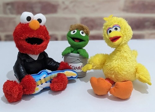 Sesame street plush bundle - street,
