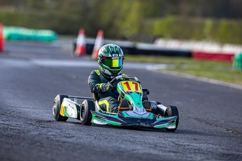 Cadet 900 kart rolling - 900, go