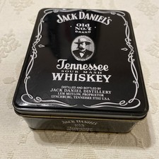 COLLECTABLE EMPTY JACK DANIELS OLD NO 7 BRAND TENNESSEE WHISKEY TIN