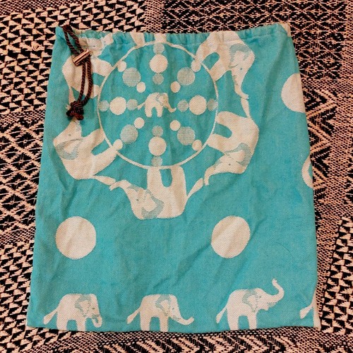 Kokadi elephants babywearing - elephants,