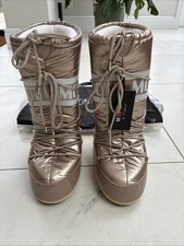 BNWT Rose Powder MOON BOOTS