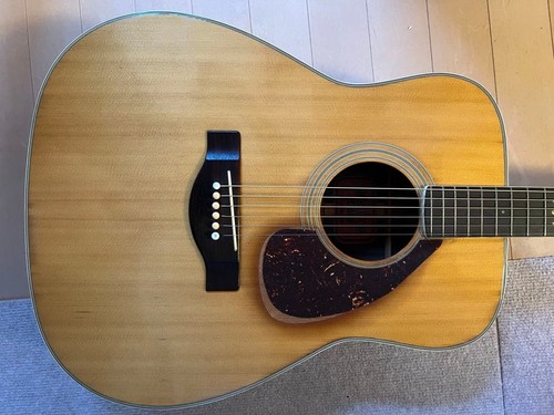 Yamaha 350 red - fg-350, 1971