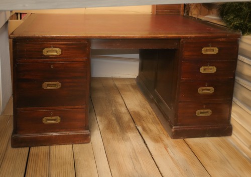 Victorian mahogany twin - mahogany,