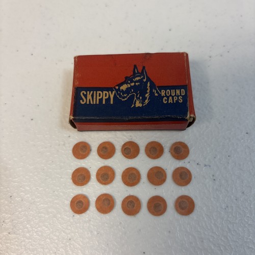 Vintage skippy round caps - caps, box