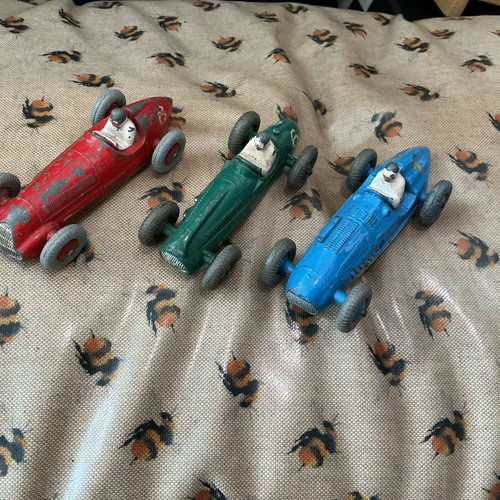 Dinky toys racing - cars, 23f