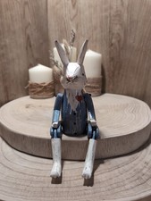 WOODEN RABBIT SHELF SITTER