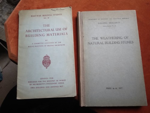 Post war building - post,