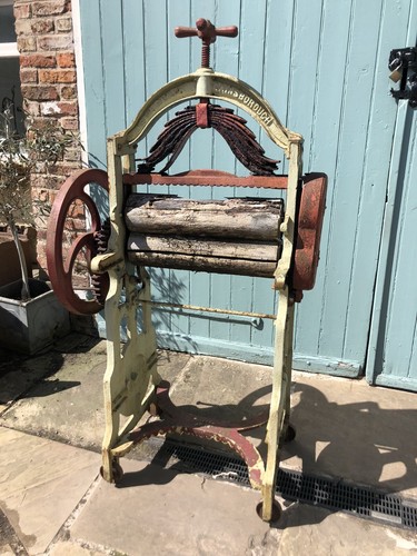 Antique cast iron mangle - cast,
