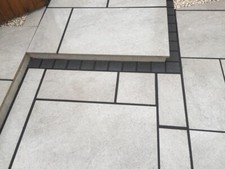 Black Granite Sawn Cobble