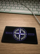 Stone Island  badge + 2 buttons , sent by royal mail 48