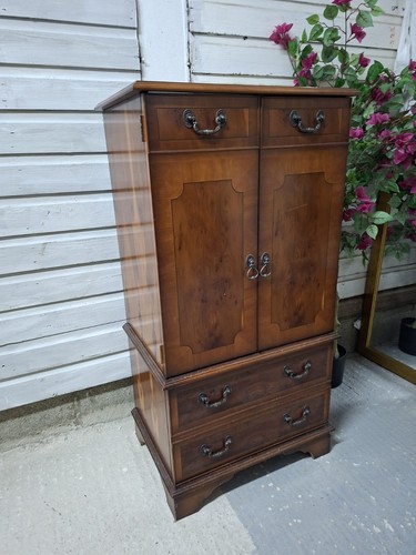Vintage yew wood record - yew, record/hifi