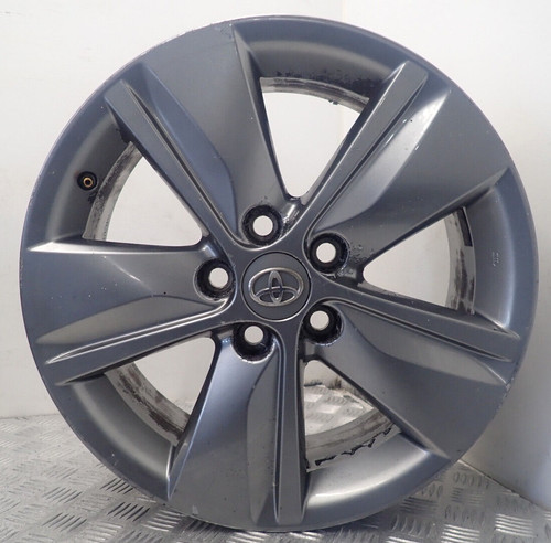 Toyota avensis grey alloy - grey,
