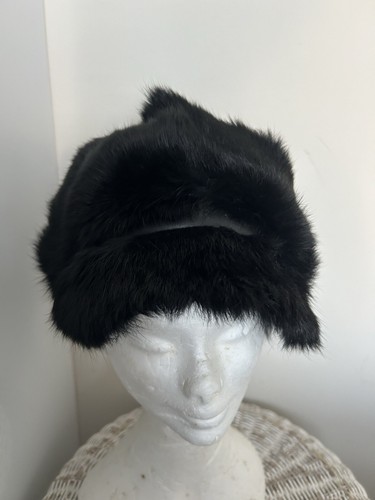 Vtg ladies black soft fur - black, &