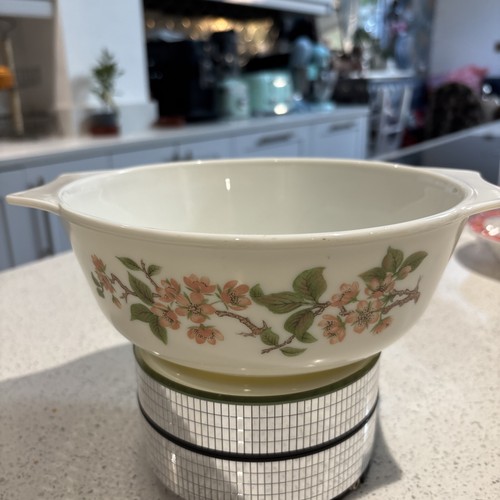 Vintage pyrex casserole - pyrex, dish