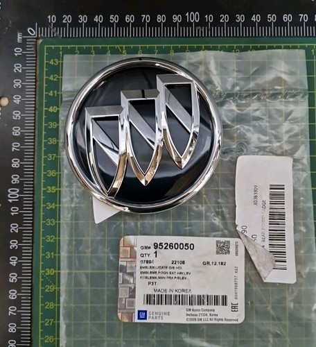 Genuine new cadillac bls - genuine, boot