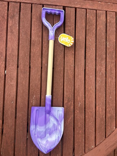 Brand new beach kids - brand, spade