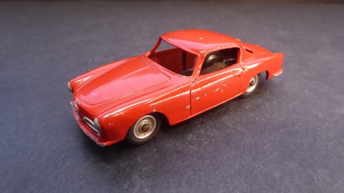Dinky toys 185 alfa romeo - dinky,