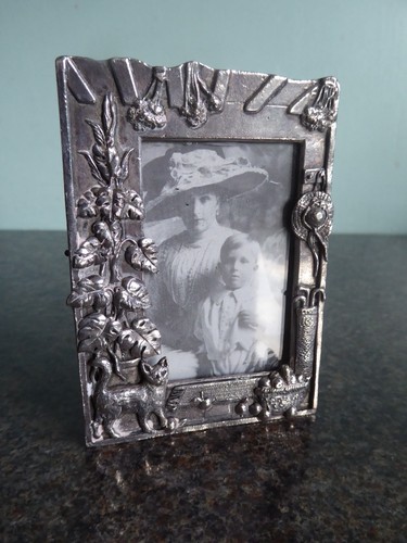 Silver scenes photo frame - silver,
