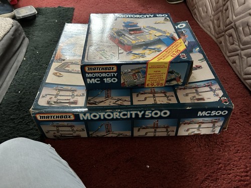 Matchbox motorcity 500 - matchbox,
