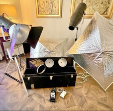 Bowens Monolite Studio