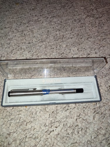 Parker rollerball pen - 25,