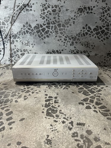 Sky plus box amstrad - box,