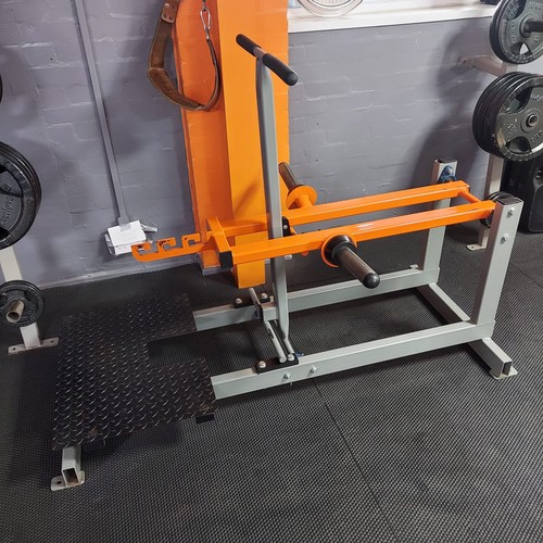 Plate loaded hammer strength - hammer,