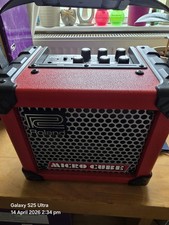 Roland Micro Cube guitar
