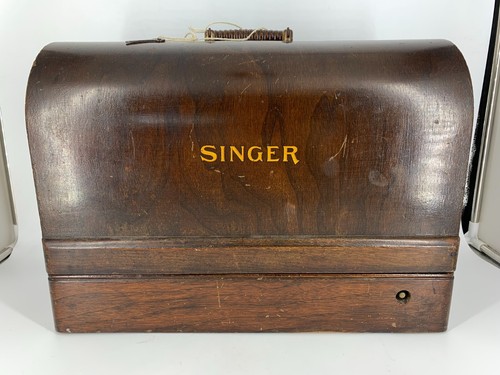 Singer sewing machine - singer,