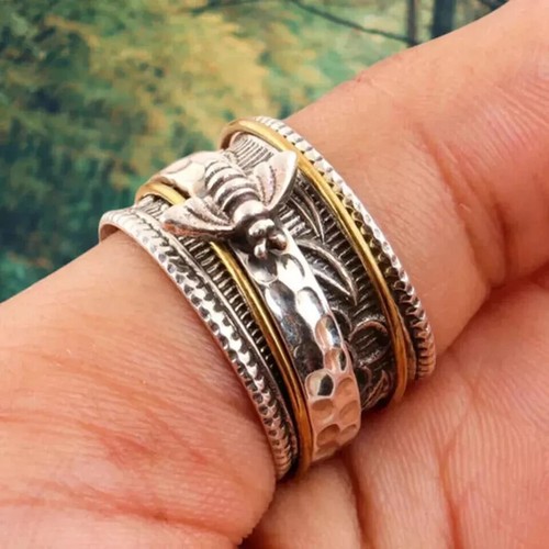 Honey bee spinner ring - bee,
